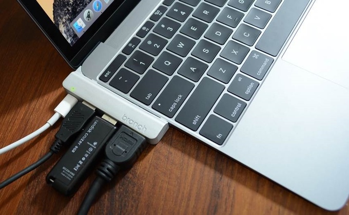 Branch có thể được xem là giải pháp cho sự bất tiện một cổng USB type C trên New Macbook Branch có thể được xem là giải pháp cho sự bất tiện một cổng USB type C trên New Macbook