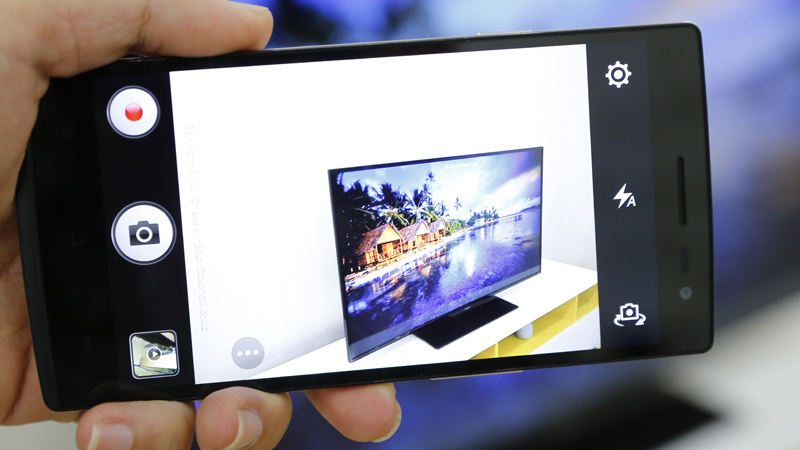 giao diện chụp ảnh của find 7a