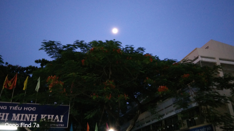 hình chụp camera find 7a buổi tối