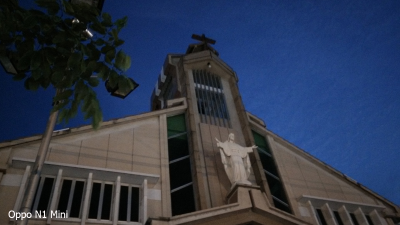Camera Oppo N1 mini thiếu sáng