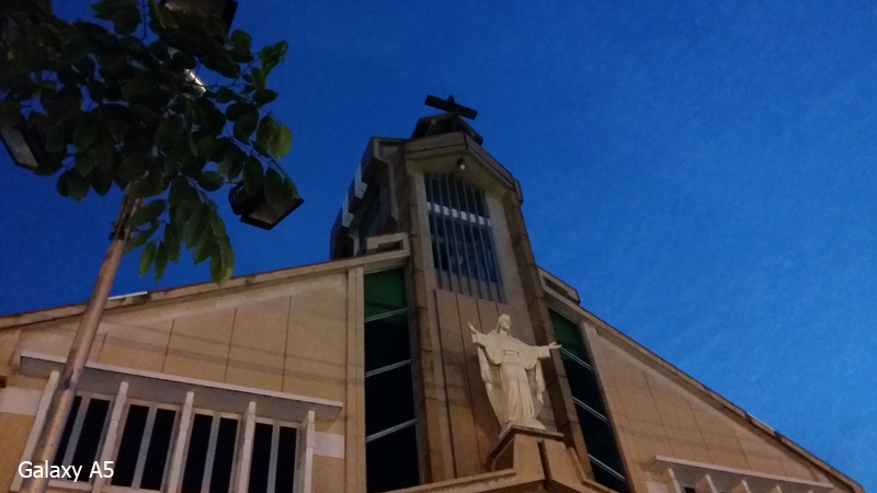 Camera Galaxy A5 thiếu sáng