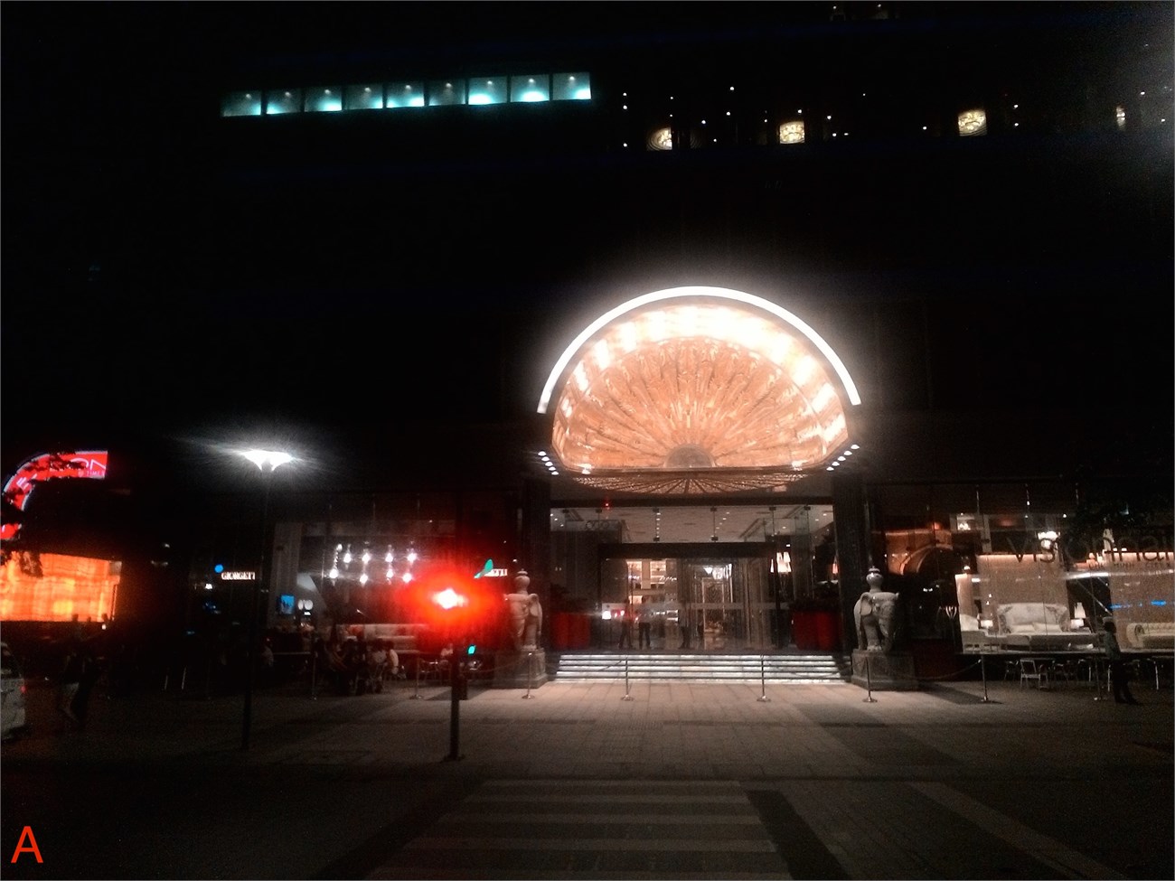 Bài 5: Điều kiện sáng kém (ISO 200, còn lại Auto) 4 Bài 5: Điều kiện sáng kém (ISO 200, còn lại Auto) 4