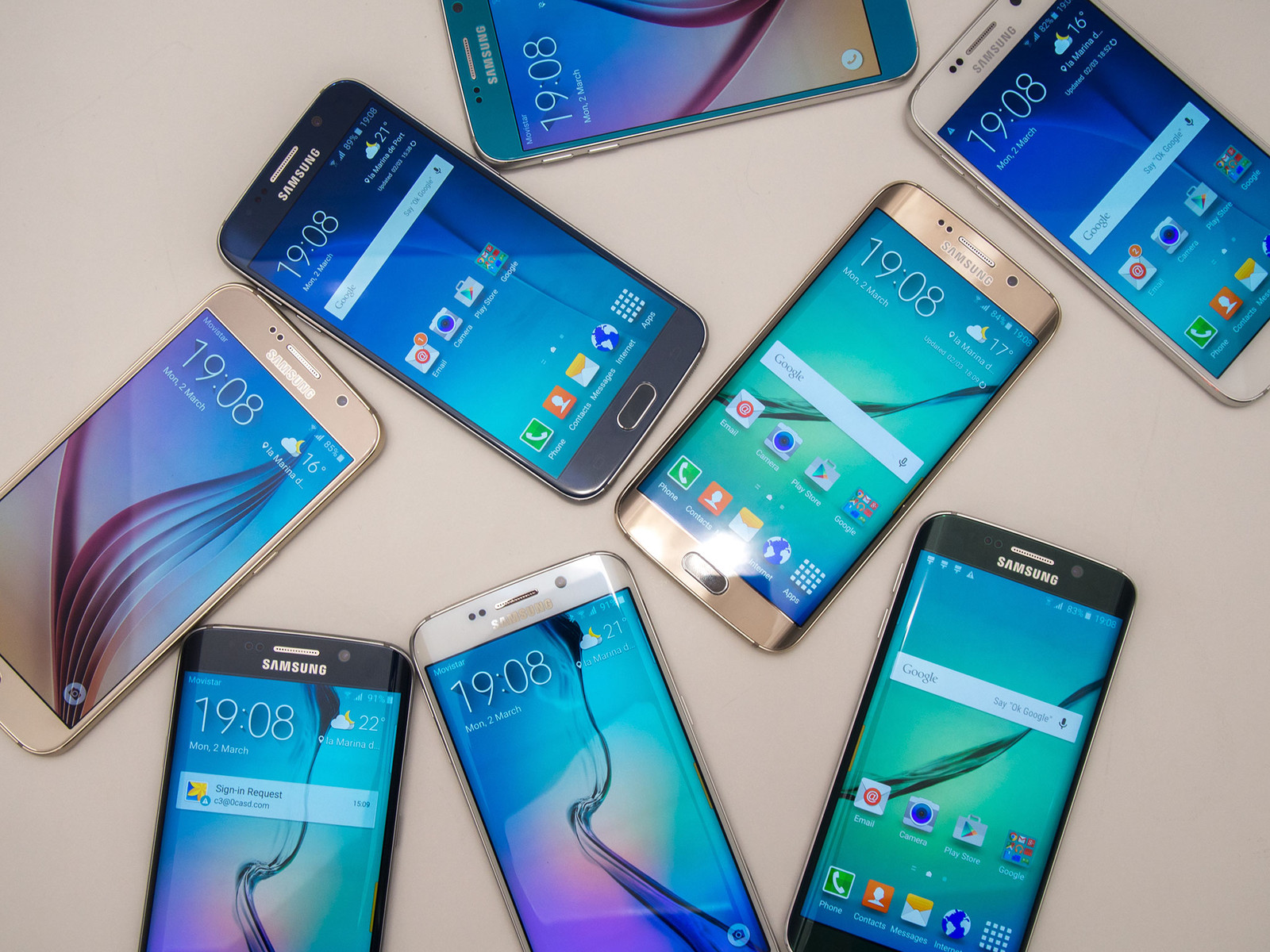 Galaxy S6 và S6 Edge đứng đầu bảng xếp hạng của AnTuTu