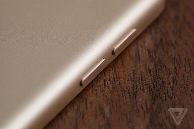 Các góc cạnh của máy 3 Các góc cạnh của máy 3