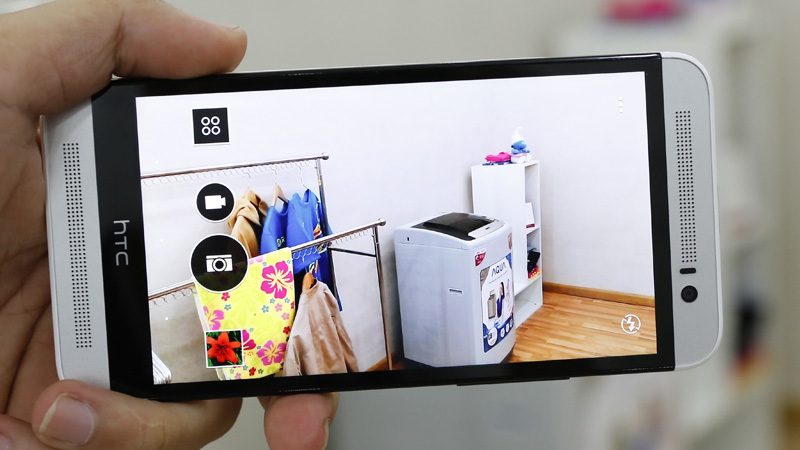 So sánh HTC One E8 Dual và Samsung Galaxy A5 So sánh HTC One E8 Dual và Samsung Galaxy A5