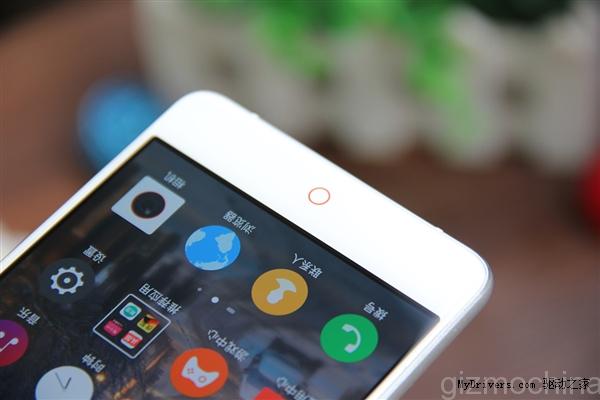 Thiết kế Nubia My Prague rất đẹp mắt 6