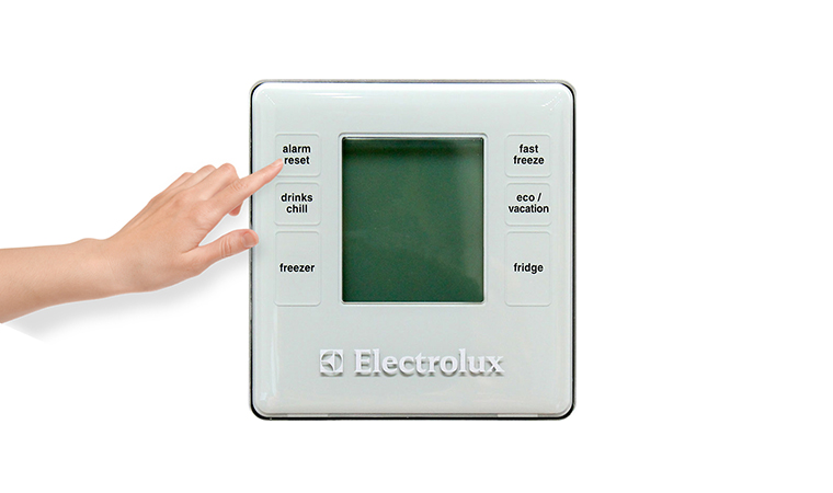 Cách sử dụng bảng điều khiển tủ lạnh Electrolux ETE4407SD 440 lít > Cách sử dụng bảng điều khiển tủ lạnh Electrolux ETE4407SD 440 lít