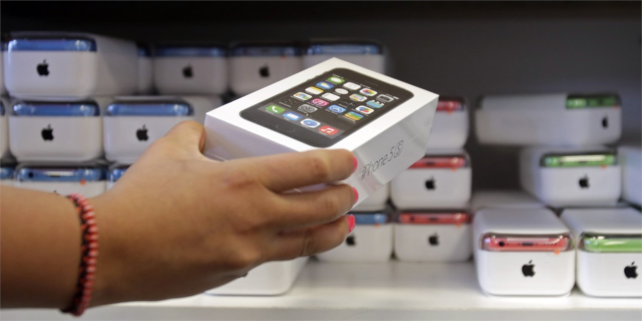iPhone tiếp tục lên 'đỉnh', iPad tuột dốc không phanh