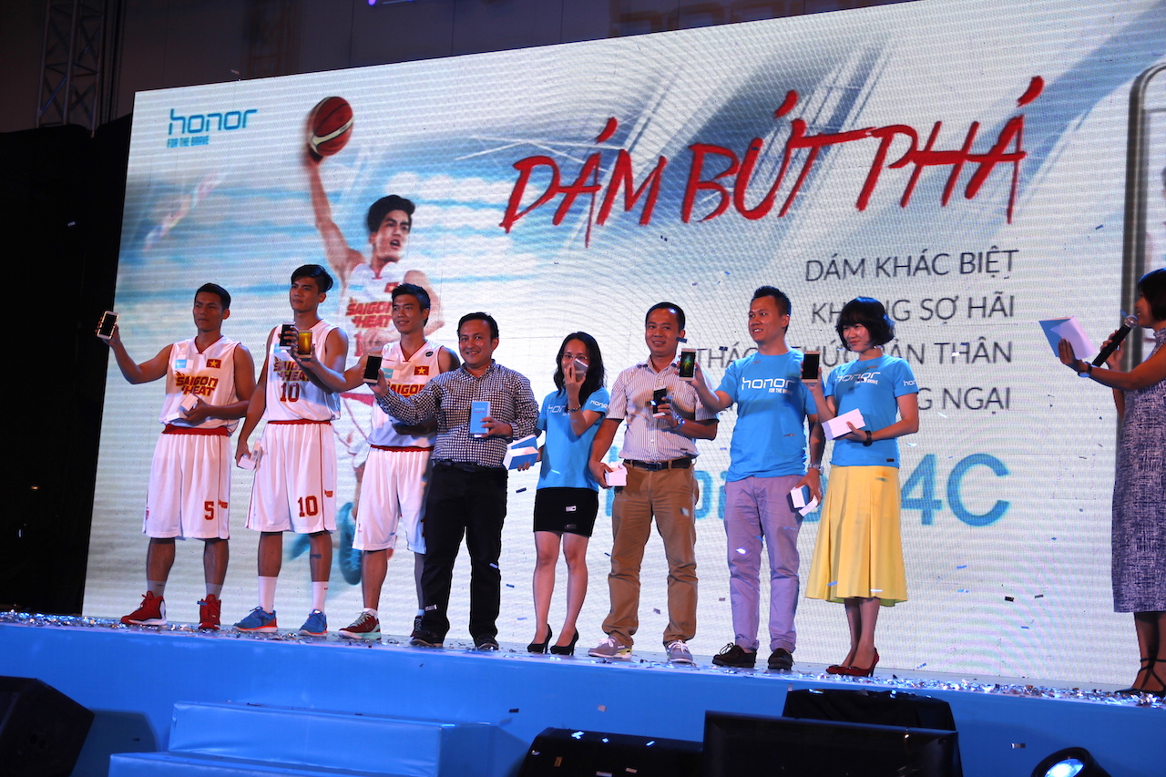 Honor 4C sẽ bán ra ở Việt Nam từ ngày 03/08/2015 Honor 4C sẽ bán ra ở Việt Nam từ ngày 03/08/2015