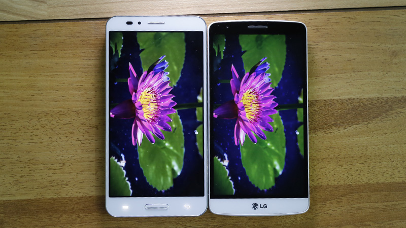 Pantech Vega Secret Up A900L và LG G3 Stylus