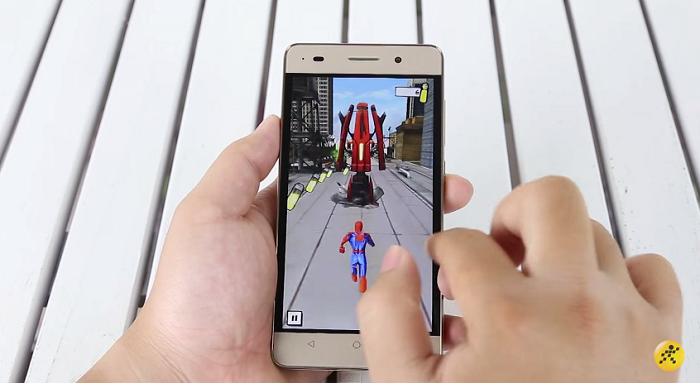 review-kha-nang-choi-game-honor-4c-1