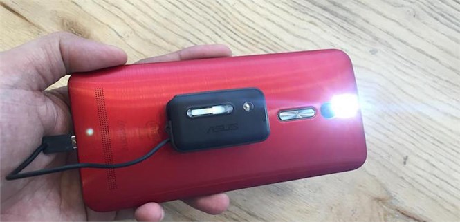 Asus sắp trình làng tới bốn chiếc Zenfone mới