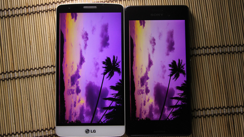  Ảnh so sánh màn hình của Sony Xperia M4 Aqua và LG G3 Stylus: