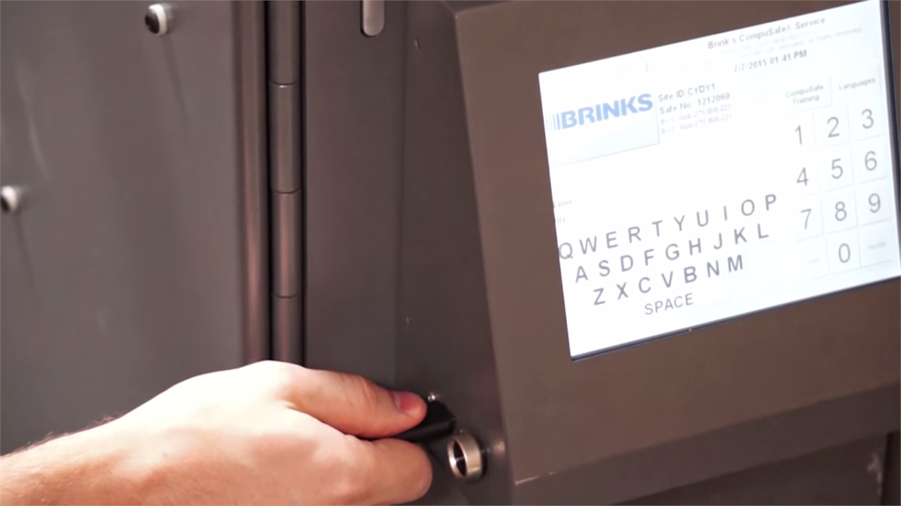 hack két sắt thông minh