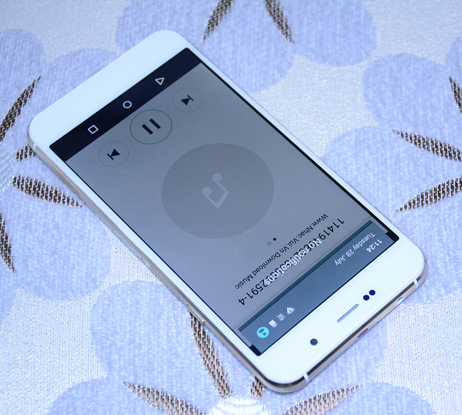 Các góc cạnh của Oukitel U6 3 Các góc cạnh của Oukitel U6 3