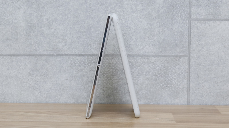 cạnh phải cạnh phải