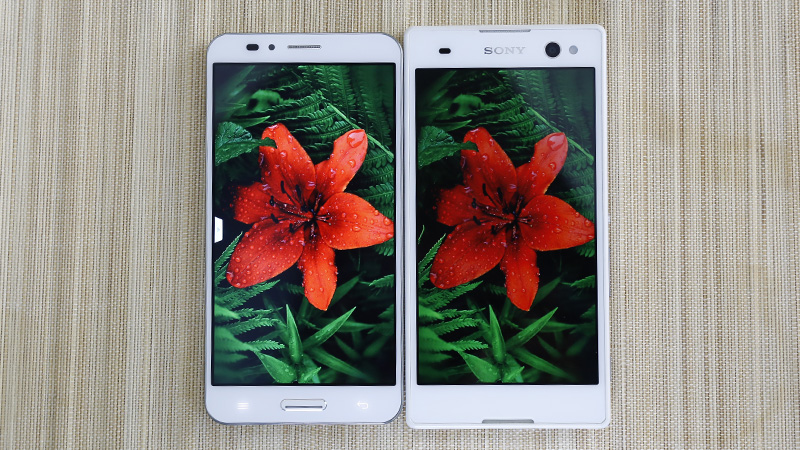 So sánh Pantech Vega Secret Up A900L và Sony Xperia C3