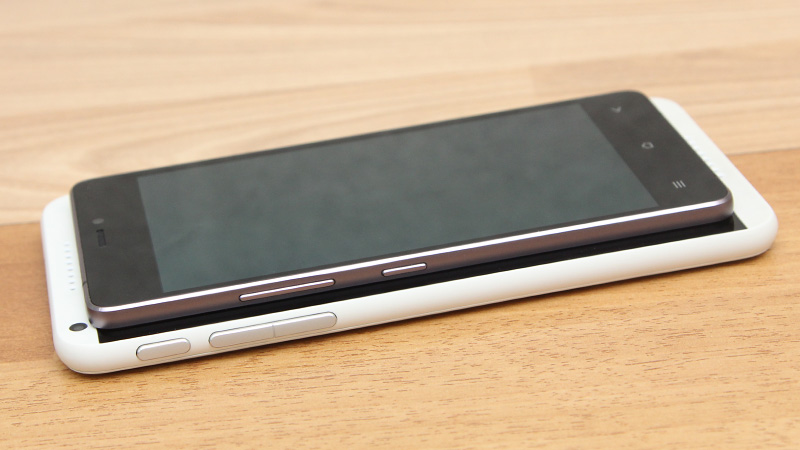 Các phím nguồn và tăng giảm âm lượng