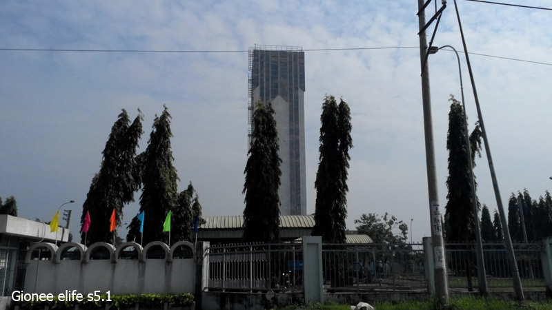 Ảnh chụp từ camera của Gionee Elife S5.1 và HTC Desire 816G