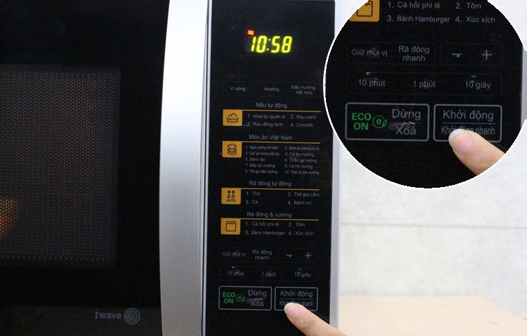 Nhấn “KHỞI ĐỘNG” để quá trình bắt đầu Cách cài đặt 2 giai đoạn nấu thực phẩm cho lò vi sóng LG MH6342B > Nhấn “KHỞI ĐỘNG” để quá trình bắt đầu