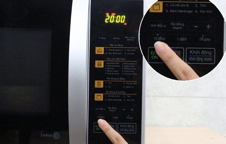 Nhấn “10 PHÚT” 2 lần – tương đương thời gian 20 phút Cách sử dụng chế độ nấu kết hợp cho lò vi sóng LG MH6342B > Nhấn “10 PHÚT” 2 lần – tương đương thời gian 20 phút