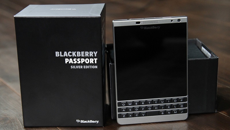 BlackBerry Passport Silver Edition
