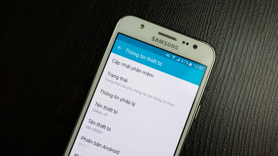 Phiên bản phần mềm Galaxy J5