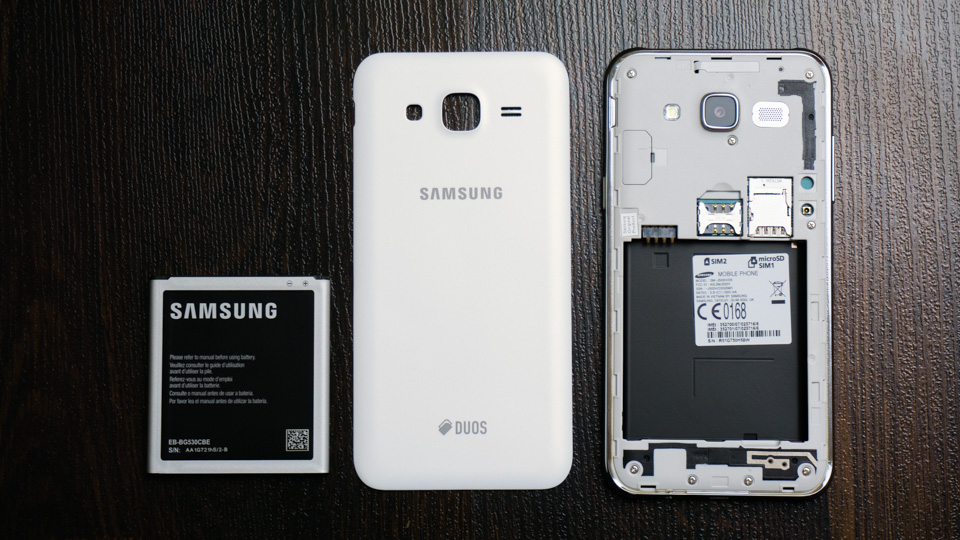 Nội thất bên trong 