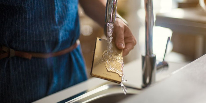 Xperia M5 có khả năng chống nước