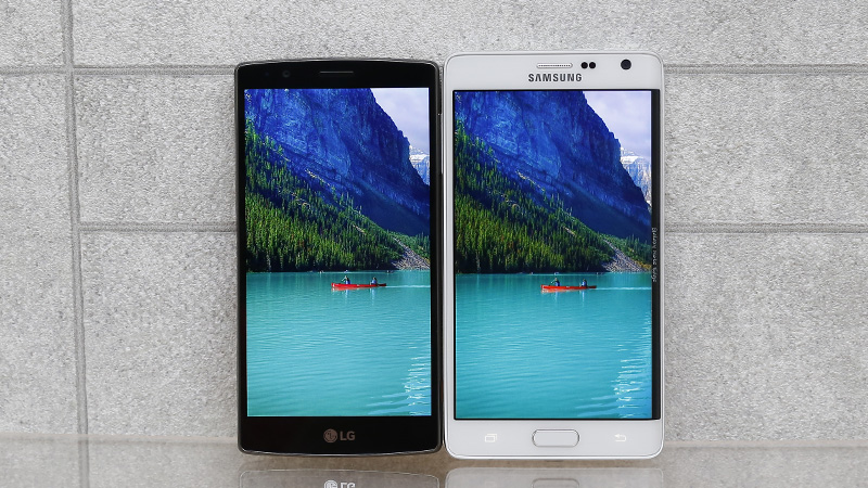 so sánh màn hình g4 và note edge