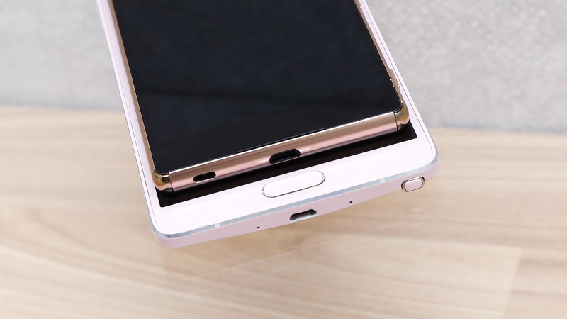 So sánh galaxy note 4 và sony xperia z3 plus