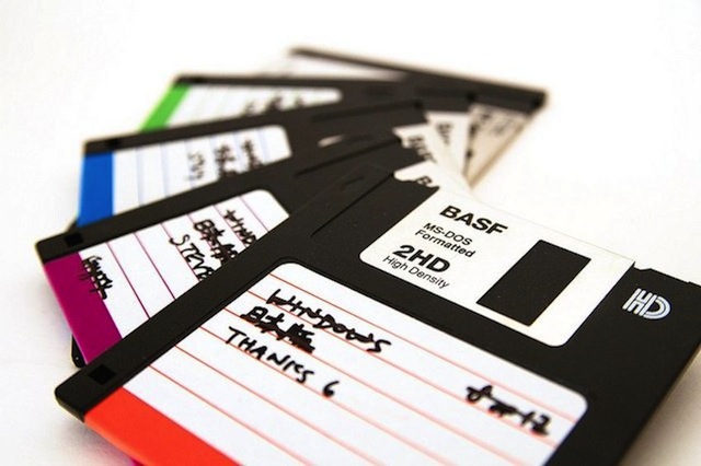 Những chiếc đĩa mềm với dung lượng khiêm tốn