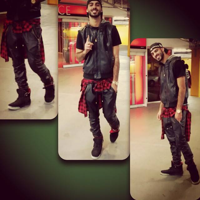 Và vẻ ngoài bụi bặm phong trần hiện tại