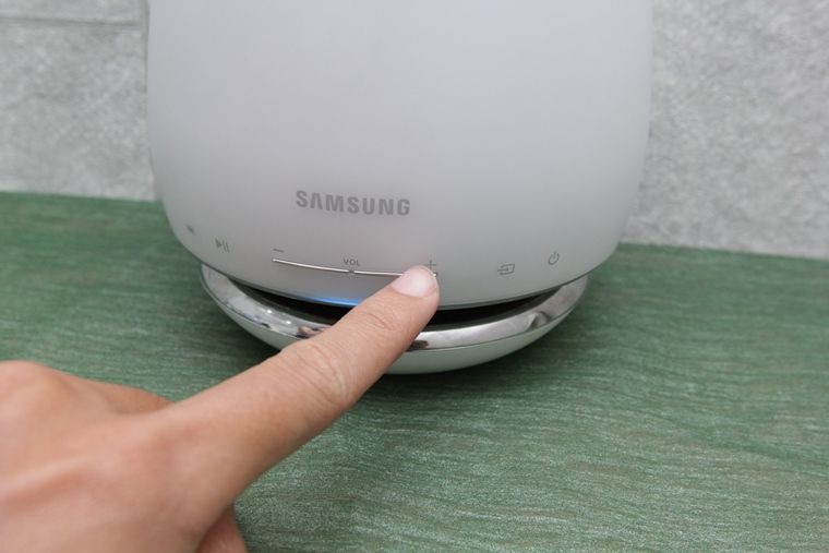 Cách kết nối điện thoại, máy tính bảng với loa không dây Samsung 360 bằng wifi > Điều chỉnh âm lượng loa