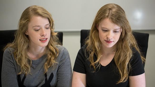 Annabelle và Miriam Jeffrey Annabelle và Miriam Jeffrey