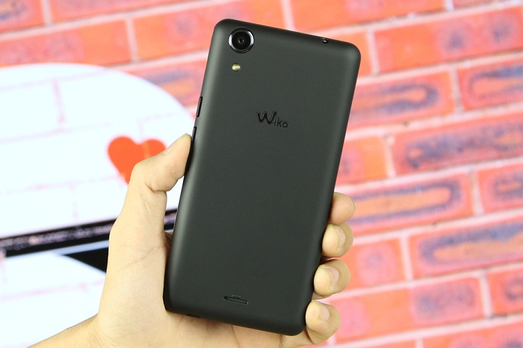 Mặt lưng chống xước của Wiko Rainbow Up