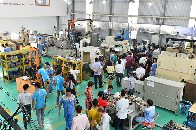 Chuyến tham quan nhà máy Bphone đợt vừa qua