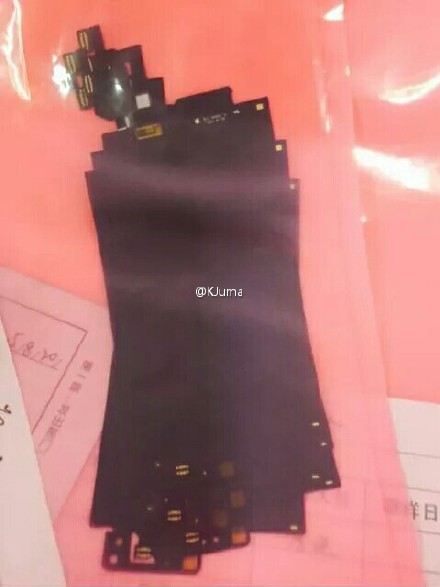 Các tấm nền màn hình của iPhone thế hệ mới