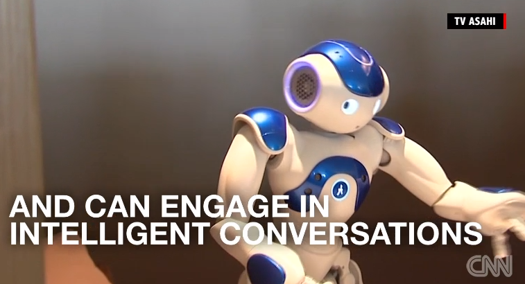 Người máy nói chuyện cùng khách hàng