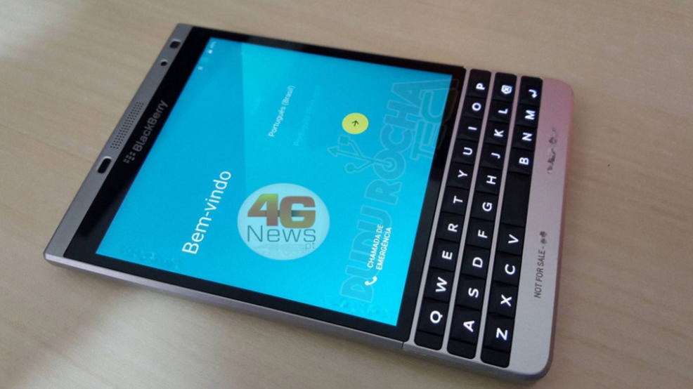 BlackBerry Passport Silver Edition chạy Android 5.1 2