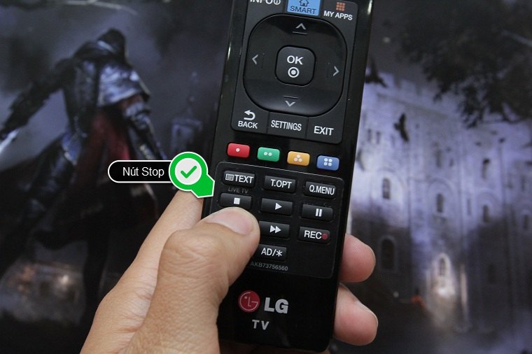 Cách sử dụng ứng dụng Clip.vn trên Smart tivi LG hệ điều hành Netcast > Nhấn chọn nút Stop