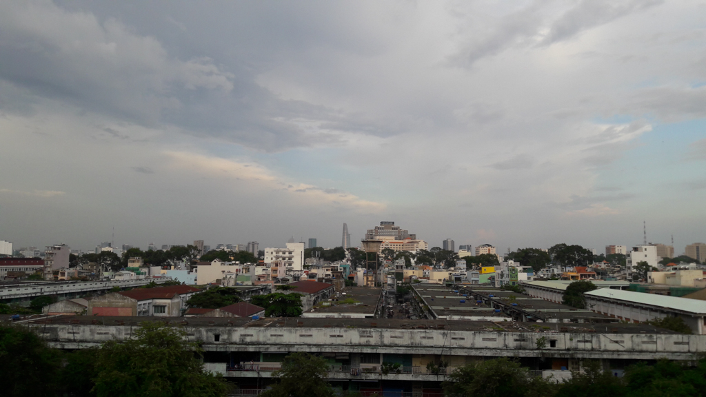 Ảnh chụp ban ngày của J7