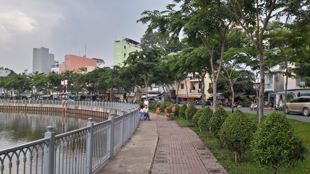 Ảnh chụp ban ngày bằng J7