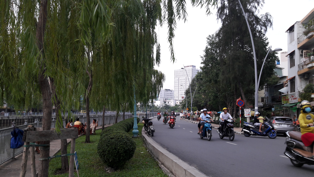 Ảnh chụp ban ngày của J7