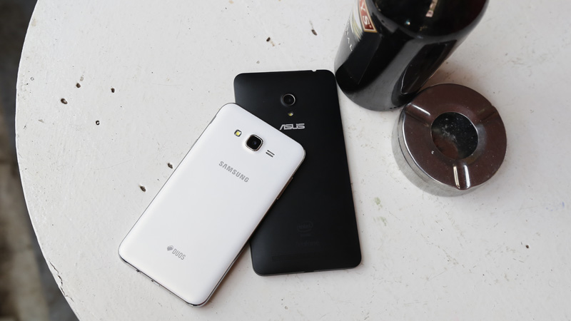 Mặt lưng Galaxy J7 và Zenphone 6