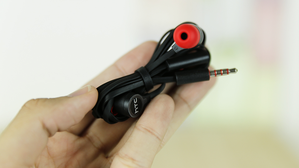 Tai nghe HTC Buttlerfly 2 Tai nghe HTC Buttlerfly 2