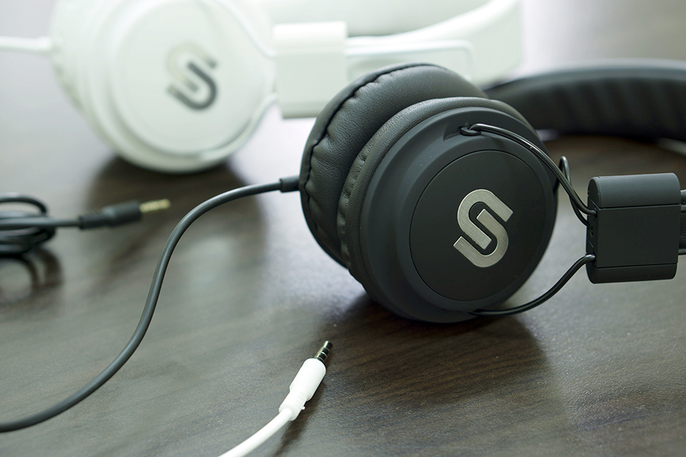 tai nghe Miami Urbanista thử nhanh