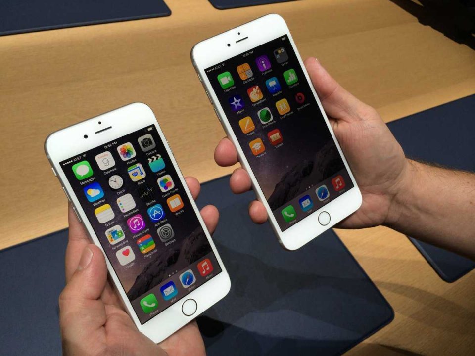 Tôi thà sắm xe SH còn hơn mua iPhone 6S Plus mới giá 75 triệu đồng!