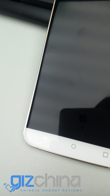 Ảnh rò rỉ Blackview BV9000 3