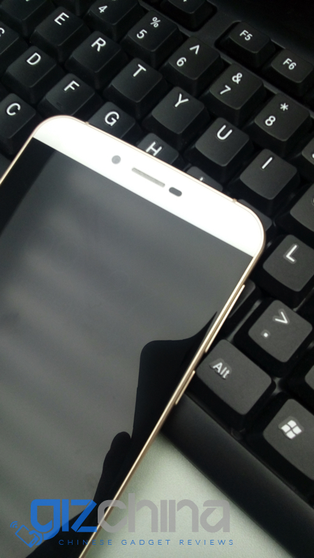 Ảnh rò rỉ Blackview BV9000 2